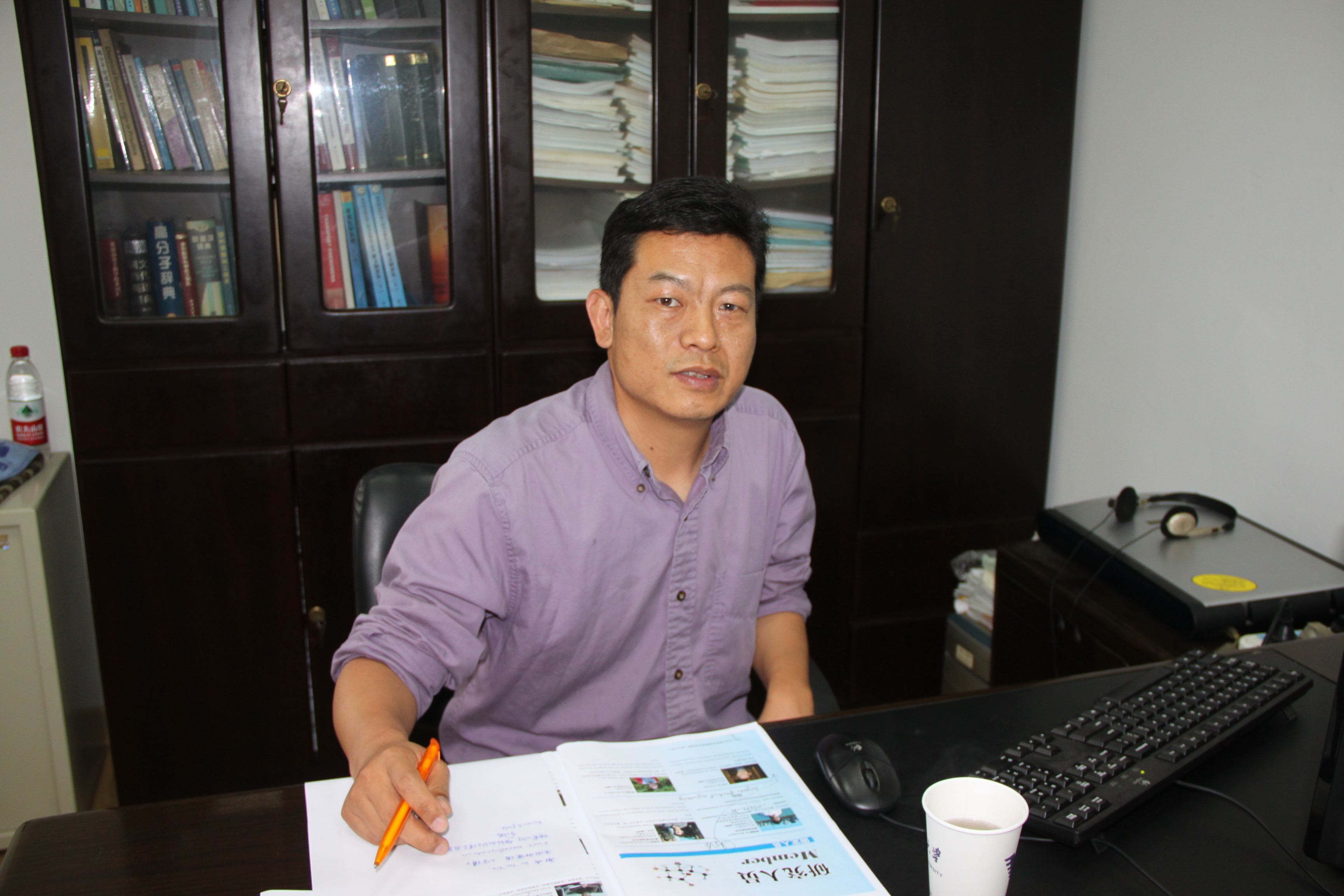 浙江大學(xué)謝濤教授